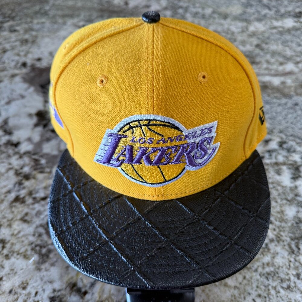 NWOT Los Angeles Lakers Cap